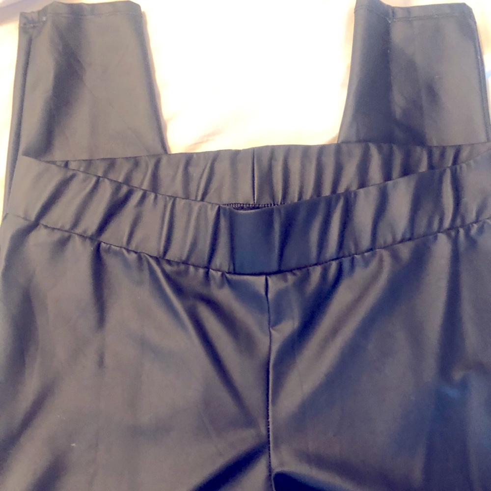 Faux leather leggings